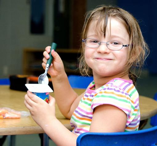 Healthy Snack Program (teaser) child with glasses eats yogurt and carrots